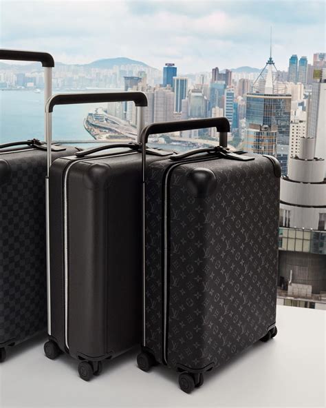 louis vuitton luggage homme.